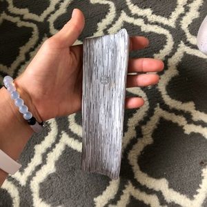 Lulu Lemon Headband :))